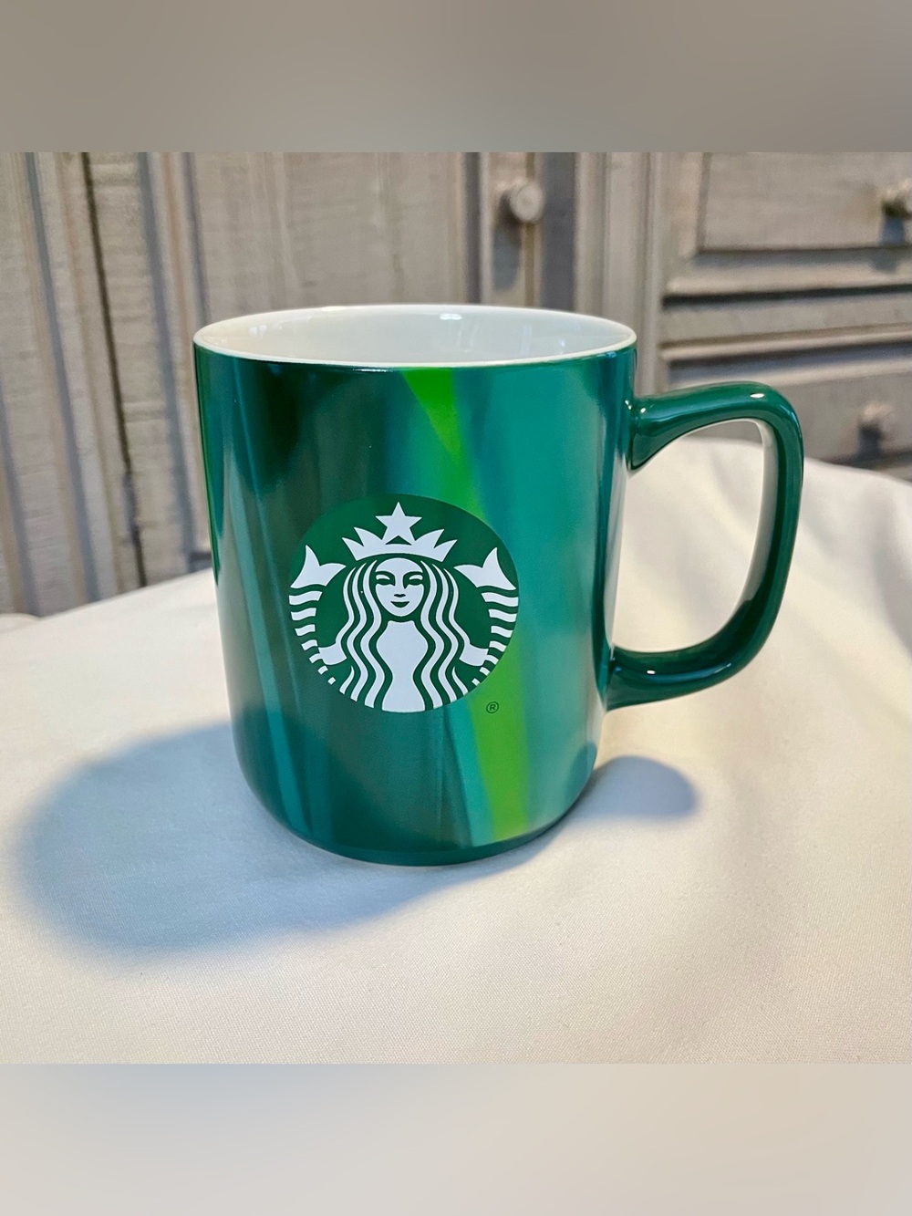 2022 STARBUCKS Green Marble Pattern &  Siren Logo -Coffee/ Tea Mug/Cup - 15 oz